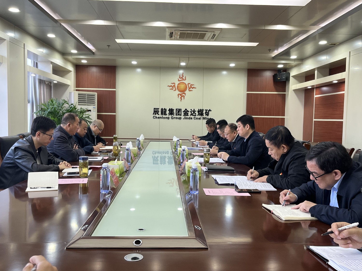 集團(tuán)黨委組織開展黨建工作調(diào)研