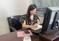 《聚微塵星火，匯時代光明》 李  梅